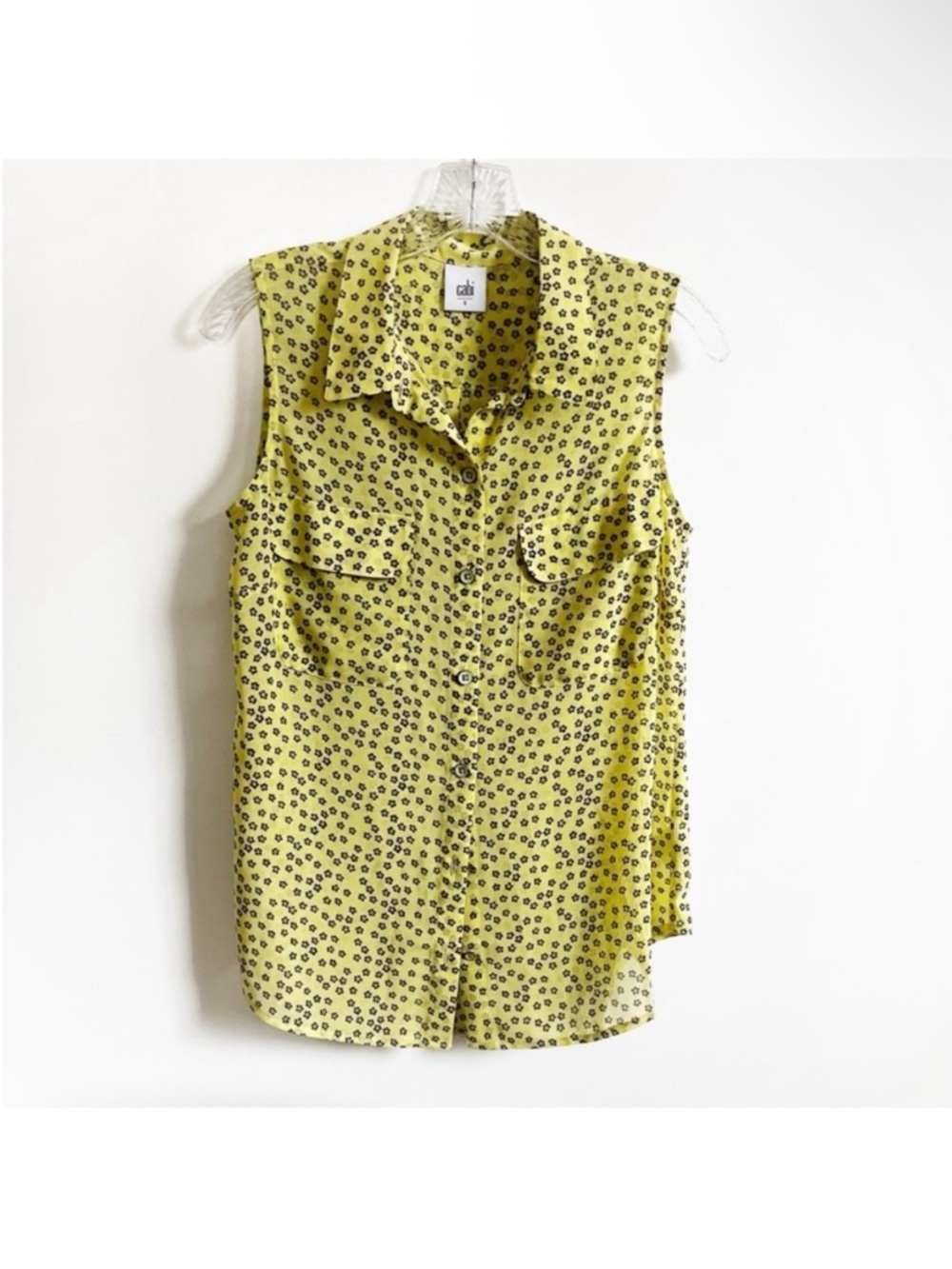 Cabi Viola blouse yellow black daisy print sleeveless semi sheer button front - Picture 3 of 10